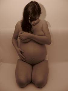 Pregnant Renata x91-d7bh9cwokp.jpg