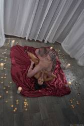 Sofi Ryan Cumming By Candle Light 299x 2495x1663 d7bii850w7