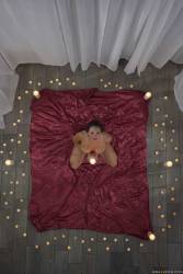 Sofi Ryan Cumming By Candle Light 299x 2495x1663 07bii6675j