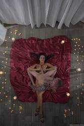 Sofi Ryan Cumming By Candle Light 299x 2495x1663-q7bii8syas.jpg