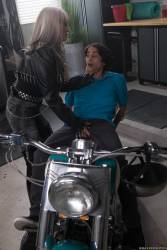 Sally DAngelo Bad To The Granny Bone 282x 2495x1663 s7biiia5fo