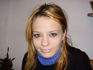 Beautiful redhair teen showing all x248 27b0447ryt