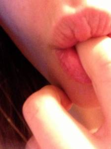 Cute amateur Teen has fun at home [677 Pics] 07b08r9xgn