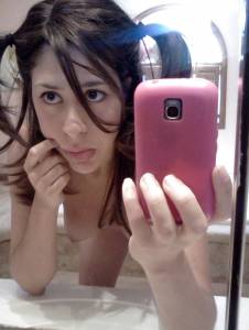Pink Phone Girlfriend Selfies Leaked 130+ pics z7b04unu1n