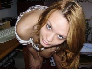 Beautiful redhair teen showing all x248 j7b045f56a