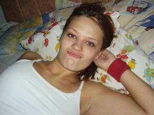 Beautiful redhair teen showing all x248 k7b04285al