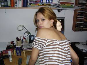 Beautiful redhair teen showing all x248 27b045iplp