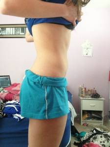 Cute amateur Teen has fun at home [677 Pics] 47b087wxa3