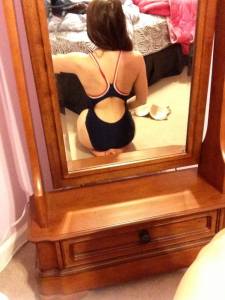 Cute amateur Teen has fun at home [677 Pics] s7b086ph0r