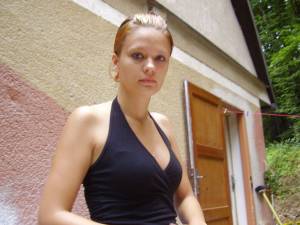 Beautiful redhair teen showing all x248 h7b0439iuw