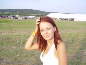 Beautiful redhair teen showing all x248 n7b041n5az