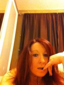 Self Pics 304080 v7b09k9jjv