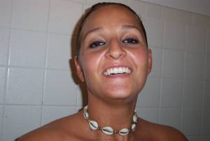 Shower and Posing x 122 n7b15ut60p