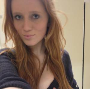 Stolen Mobile Phone Revealed Naked Redhead i7b18snyeu