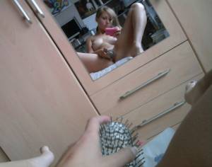 Found My Little Sisters Private Photos!! [x34] p7b1k4ppsa