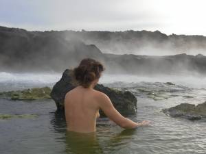 Wife-Lake-Swim-x110-z7b192pmmx.jpg