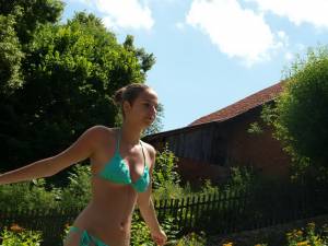 vacation 005 n7b30r5pr2