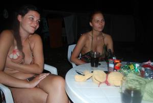 vacation 028 f7b32x5j65