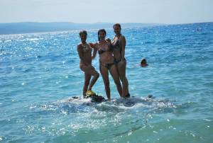 vacation 028 p7b33ax5hn