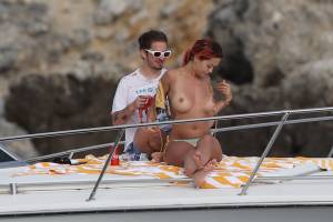 Rita Ora Topless On A Yacht In Tuscany37b4h246db.jpg