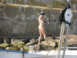 Naked pussy hot outdoor Nudity x 24 z7b5jc34lu