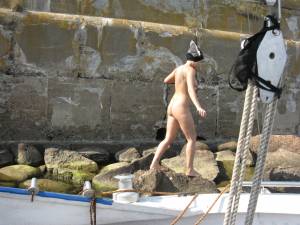 Naked pussy hot outdoor Nudity x 24 47b5jc4wb3