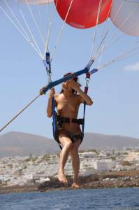 Naked Hang Gliding! x10 17b59tivwy