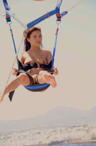 Naked Hang Gliding! x10 f7b59t0q6x