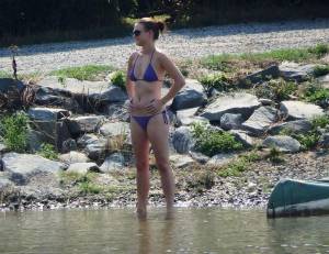 Voyeur Purple Bikini Girl Spy y7b8qs3izk