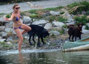 Voyeur Purple Bikini Girl Spy t7b8qrv7ax