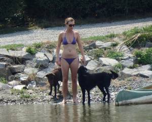 Voyeur Purple Bikini Girl Spy n7b8qs0z55