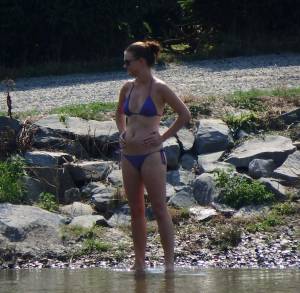 Voyeur Purple Bikini Girl Spy o7b8qsl5ou