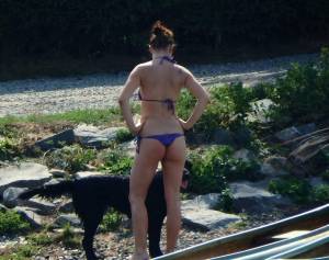 Voyeur Purple Bikini Girl Spy l7b8qtawqo