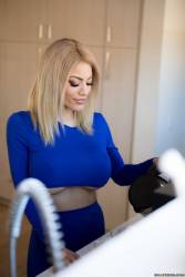 Amber Alena Virile Voyeur - 271x s7bj097c7v