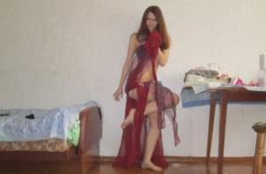 Amateur hottie gets naked at home 1637 37bjav86l4