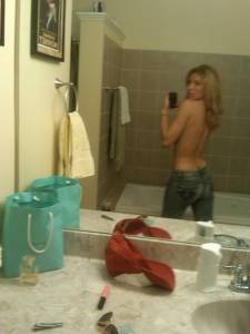 Amateur Blonde Self Pics x38 27bke0x3b2
