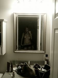 Amateur Blonde Self Pics x38-q7bke190bq.jpg