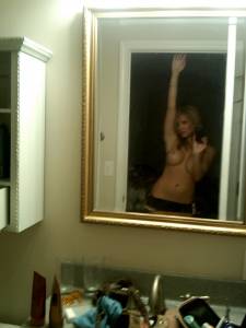 Amateur Blonde Self Pics x38 d7bke15r2v