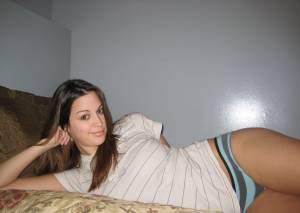 Amateur Brunette Teen x117 q7bkfi2fk5