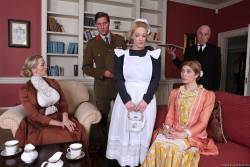Rebecca More Loulou Downton Grabby - 912x t7bkmeq2x2