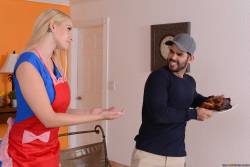 Vanessa Cage Guide For Taking Care Of Your New Husband - 313x o7bkoknh0h