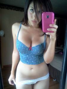 Sexy Brunette, good boobs (x30) 27bmd1rtfx