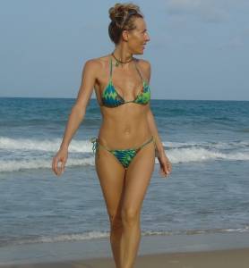 Celine, French Hottie and nudist [x60] 57bmdu1crz