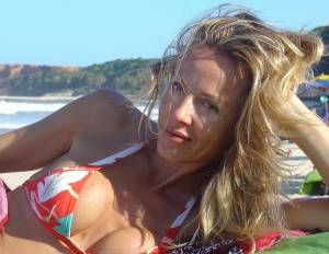 Celine, French Hottie and nudist [x60] r7bmdu2lih