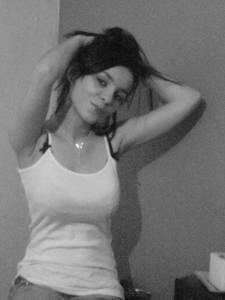 Busty British selfshoter [50photos] t7bmdqn1sr