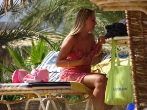 Beach Mom - Daughter w7bmppvhpe