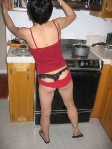 Amateur Asian MILF from the USA (x149) d7bmok3c37