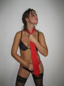 Romanian Teen (x281) b7bn2o2peb