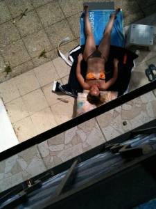 Teen Neighbour Spy 57bn136npy