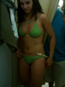 Romanian Teen (x281) 67bn2njbui